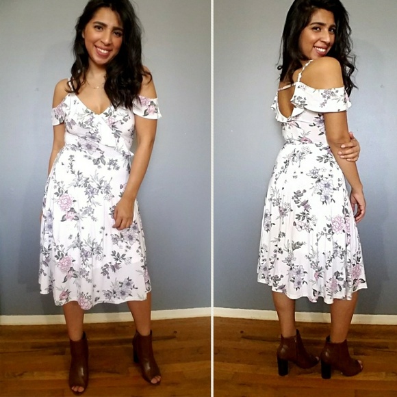 Dresses & Skirts - LILY IVORY PINK FLORAL MIDI DRESS